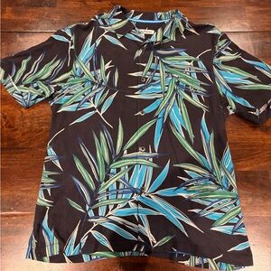 NWT - Tommy Bahama men’s Serengeti Fronds Shirt - Medium
